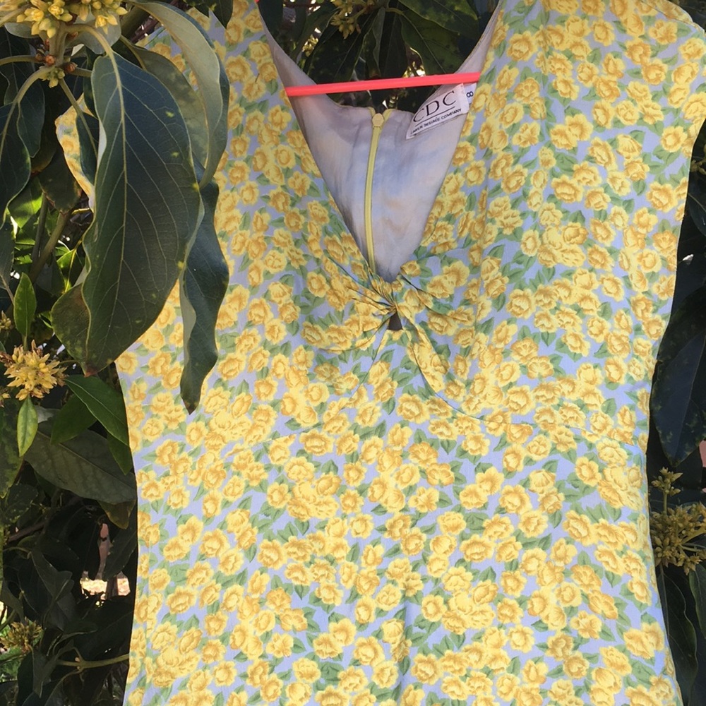 Vintage dress yellow flowers size 8